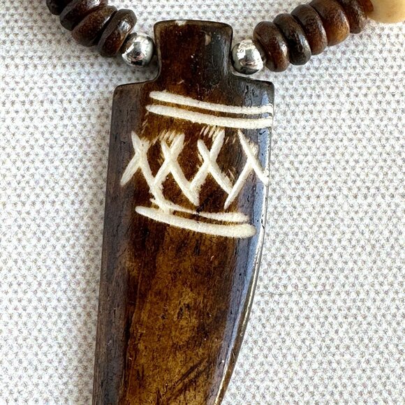 Vintage Bone and Horn Pendant Necklace, Tribal-Inspired Fang Design - Picture 7 of 14